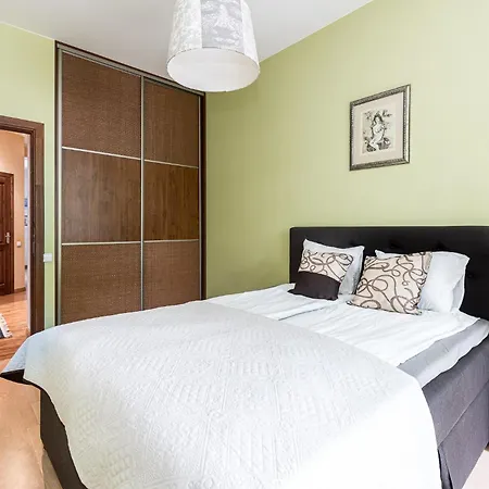 Lägenhet Center Apartment, 8