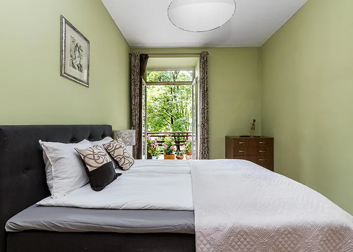 Center Apartment, 8 דירה וילנה