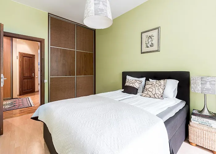 Lägenhet Center Apartment, 8